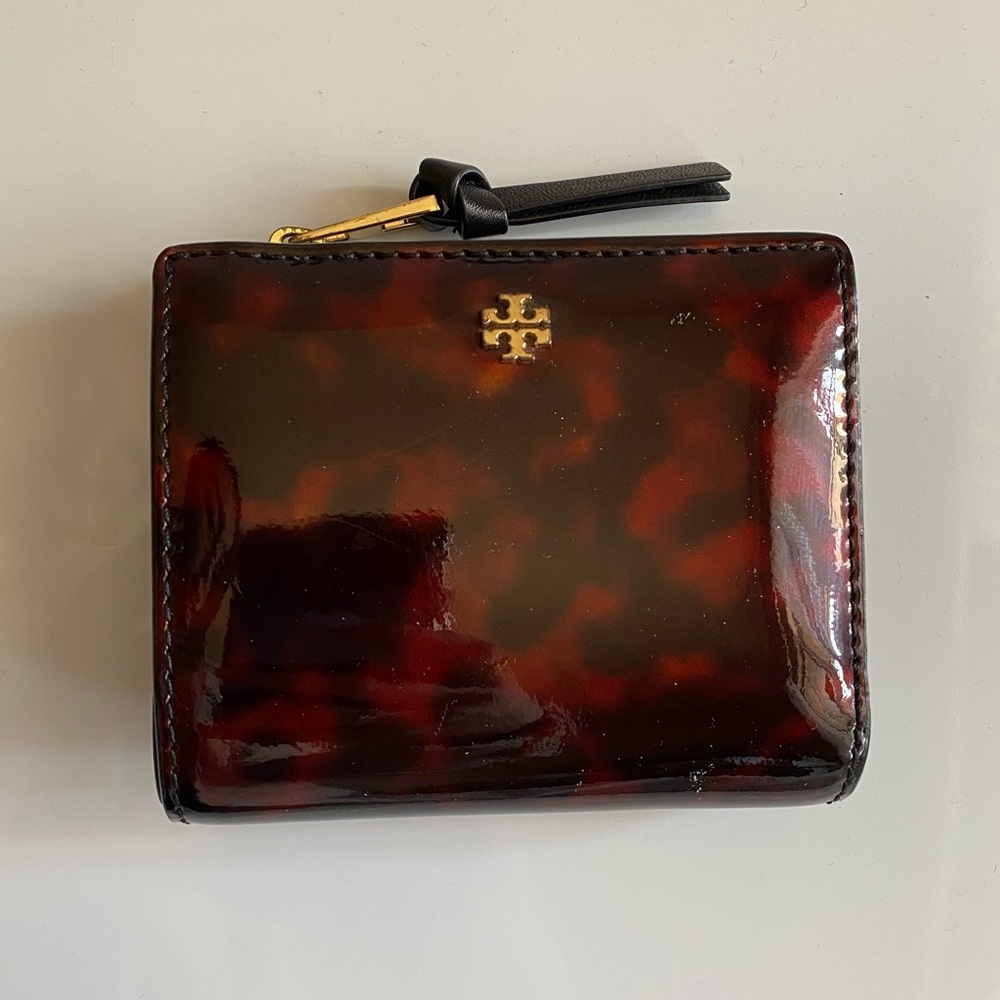 Tory Burch tortoise mini wallet